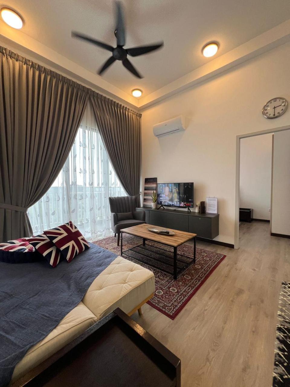 Mysky Free High Speed Internet, 5minutes To Picc Apartment Putrajaya